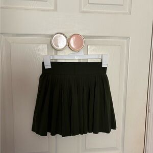 Aritzia Green Pleated Skirt